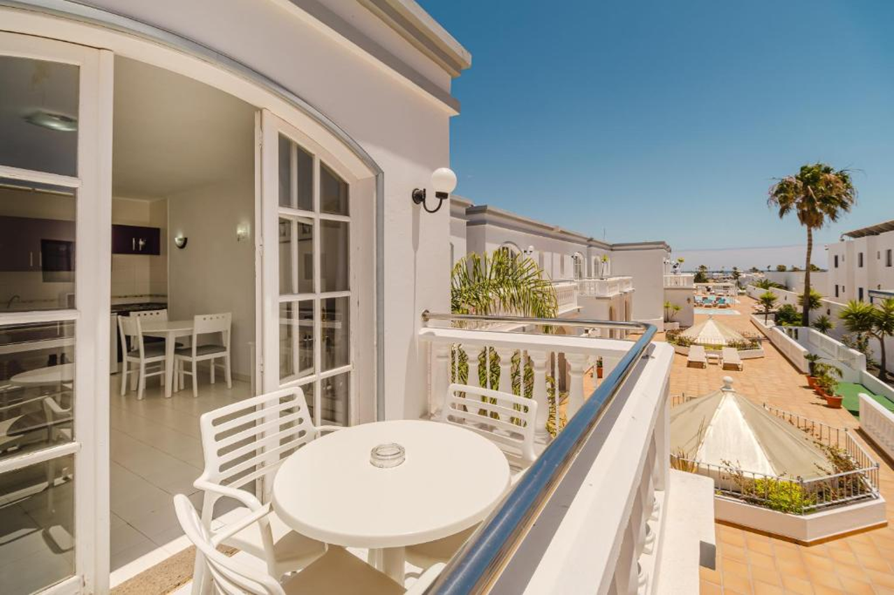 Corona Mar Apartments - Select Adults PLUS 16 in PUERTO DEL CARMEN