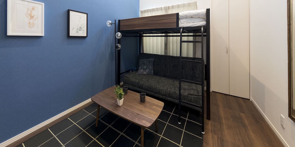 Trip Pod Sumiyoshi A 34/34