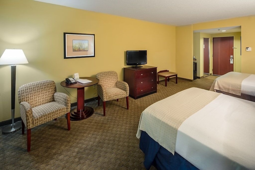Holiday Inn Augusta West I 20 18/64