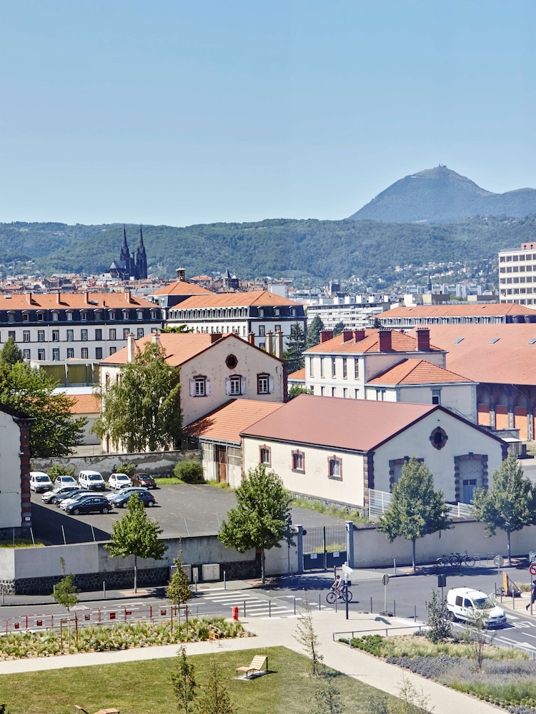 Kyriad ECO - Clermont Ferrand Estaing 38/42