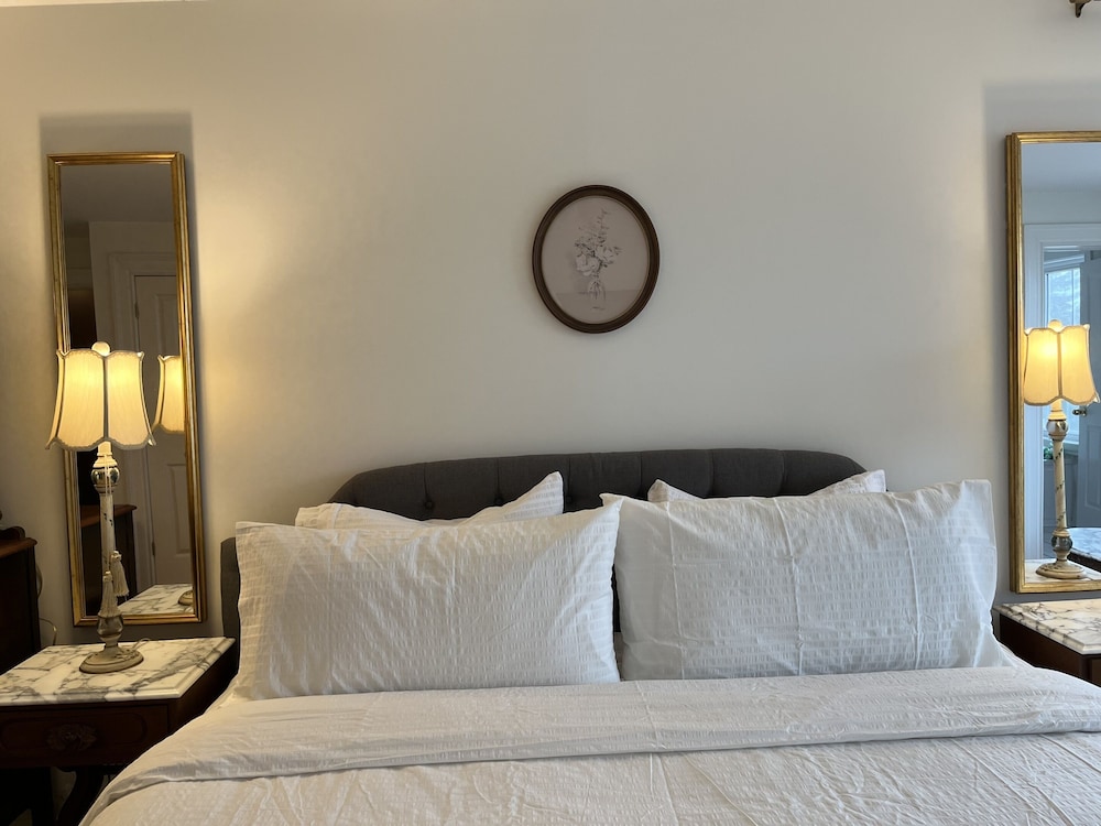 Surfside Inn 20/50