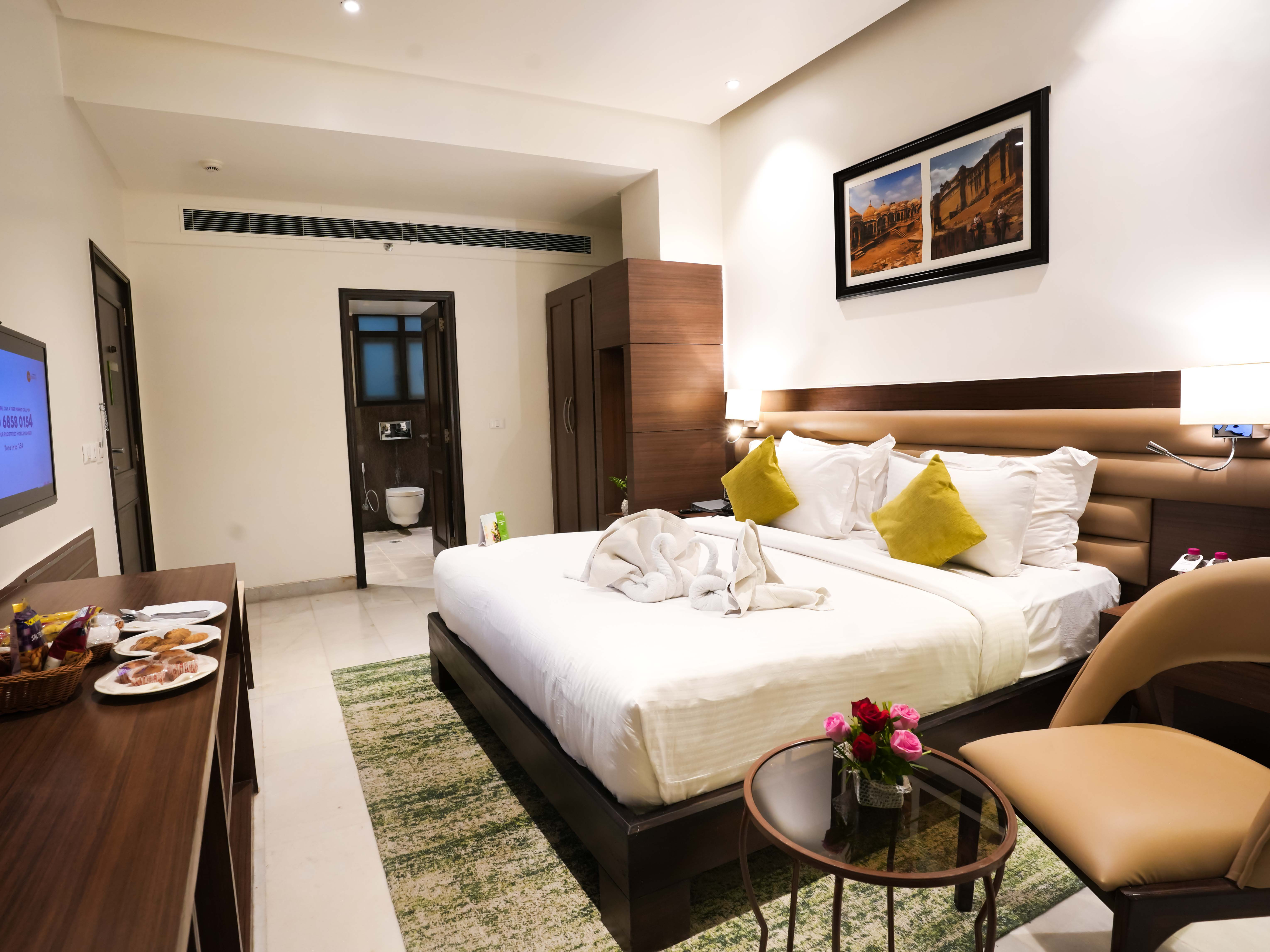 Leisure Inn Grand Chanakya 2/37