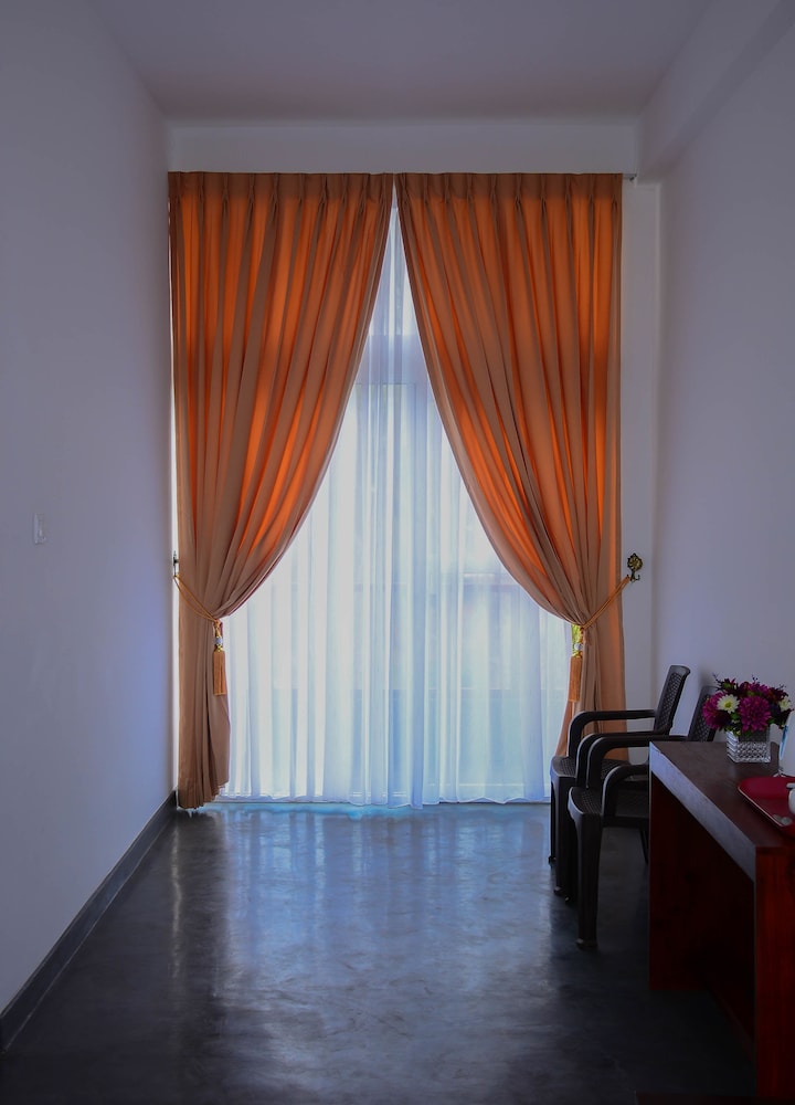 Hotel Star White Negombo 19/50
