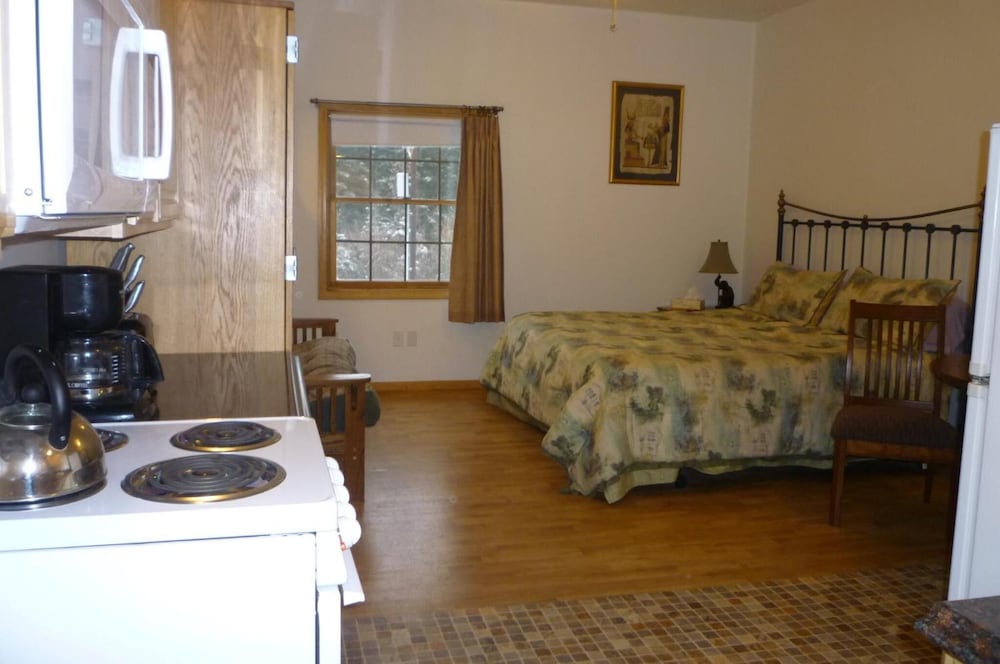 Fairbanks Extended Stay 43/50
