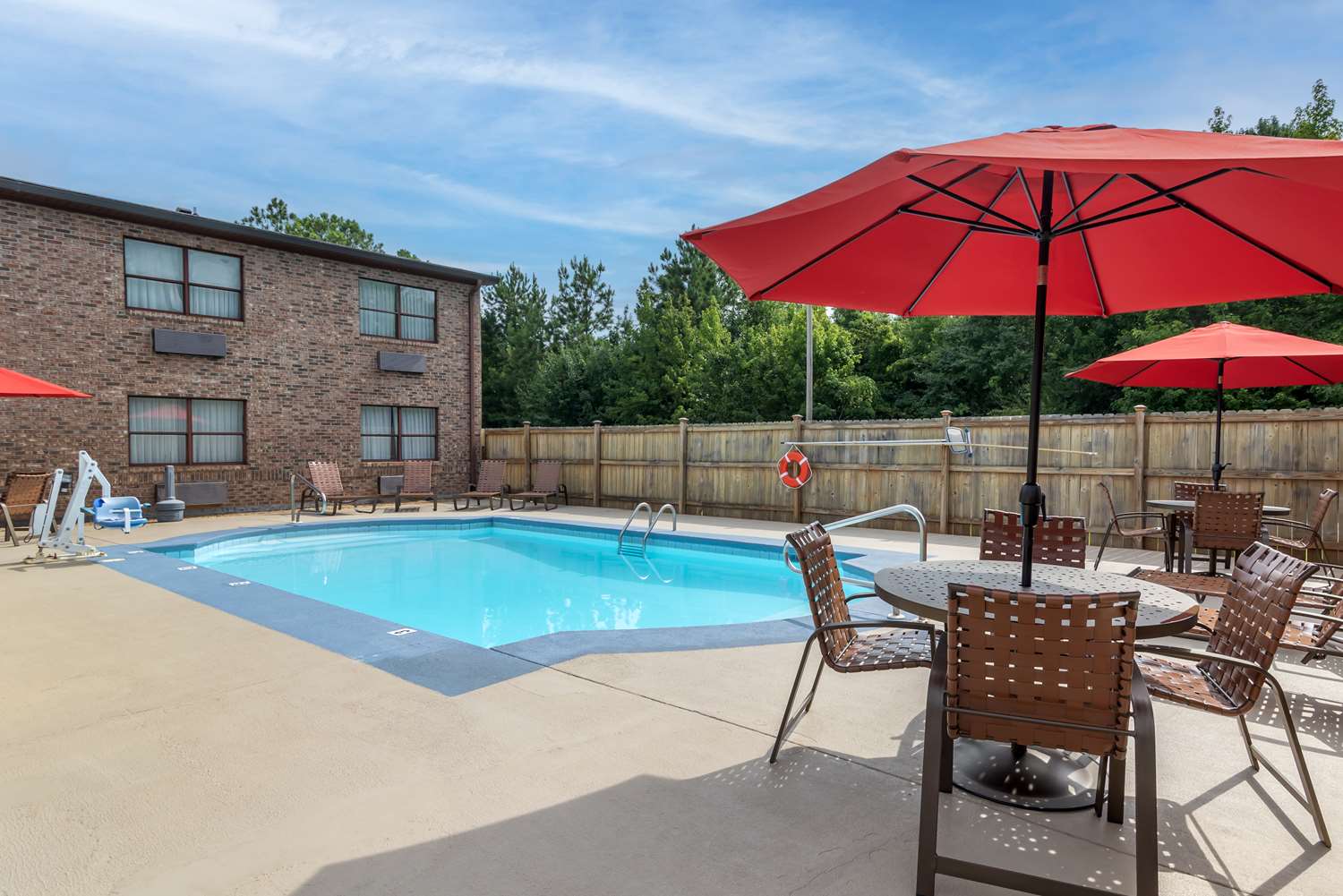 Best Western Auburn Opelika Inn 15/16