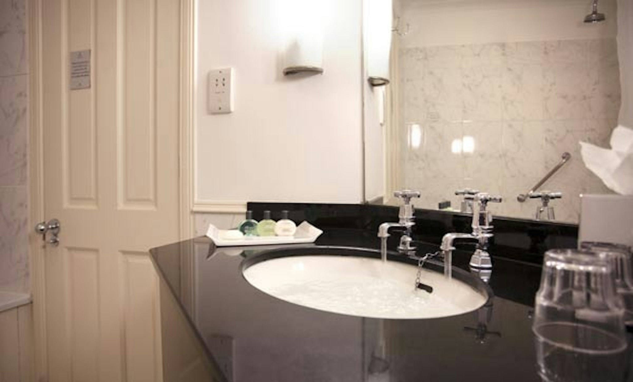 Royal Highland Hotel 43/43
