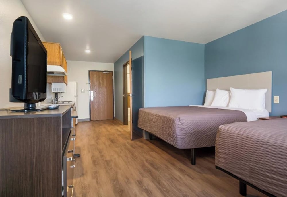 Studio 6 Extended Stay Fort Myers FL 21/49