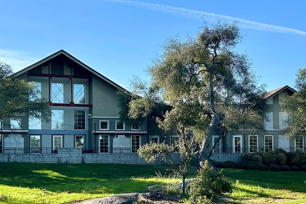 Rocklin Park Hotel, Trademark Collection by Wyndham 6/60