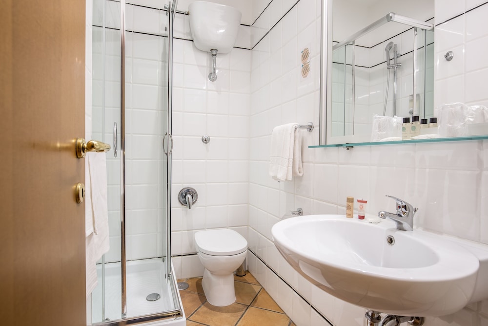 Hotel Trastevere 36/40