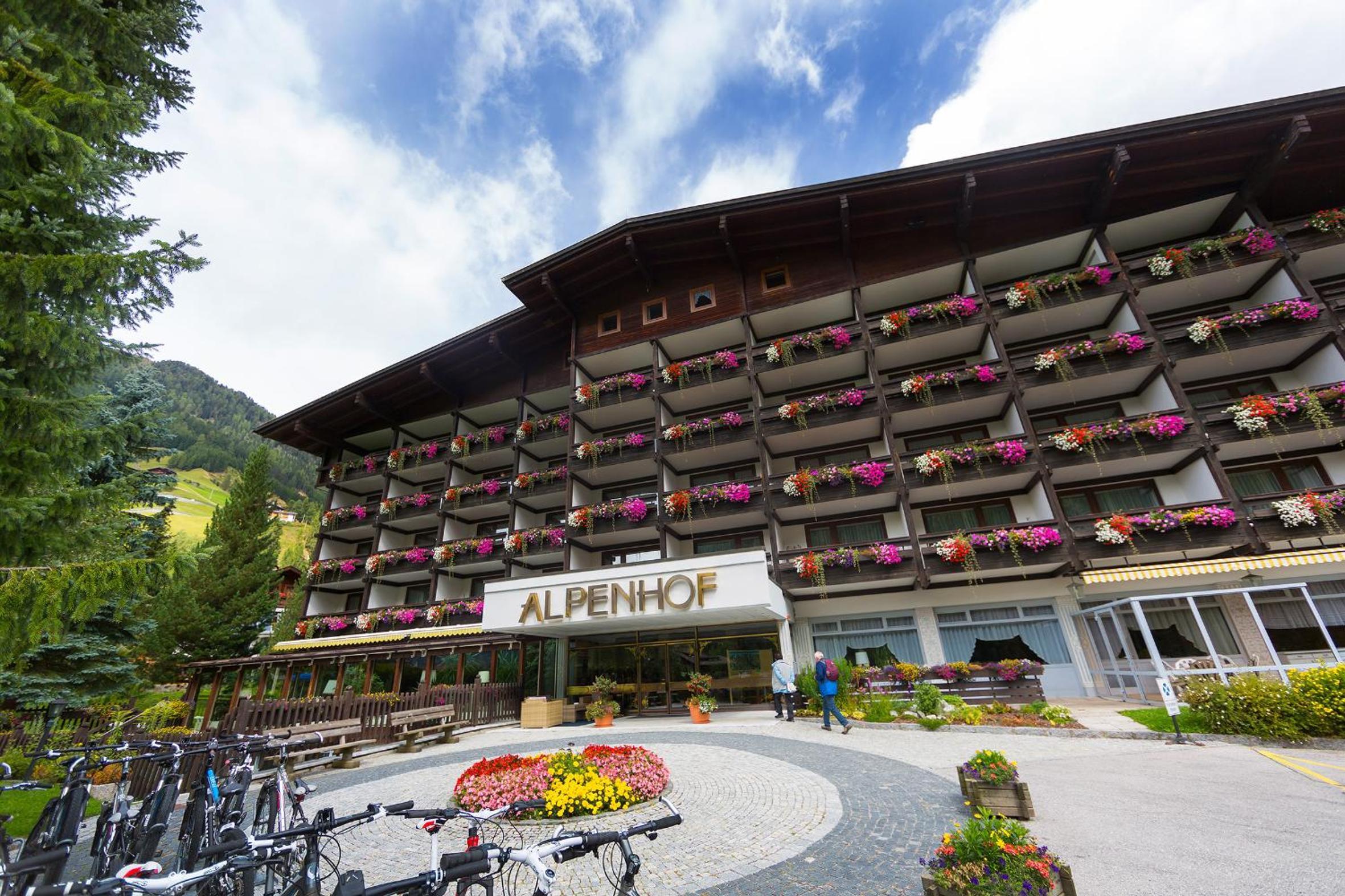 Hotel Alpenhof 3/50