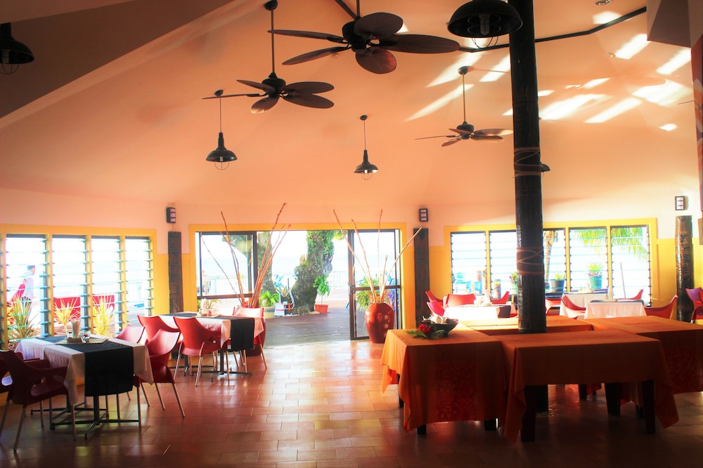 Le Uaina Beach Resort 34/50