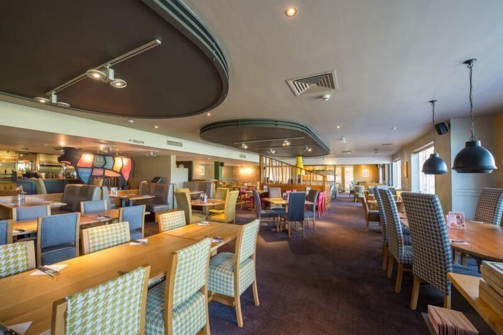 Premier Inn Paignton South (Brixham Road) 66/76