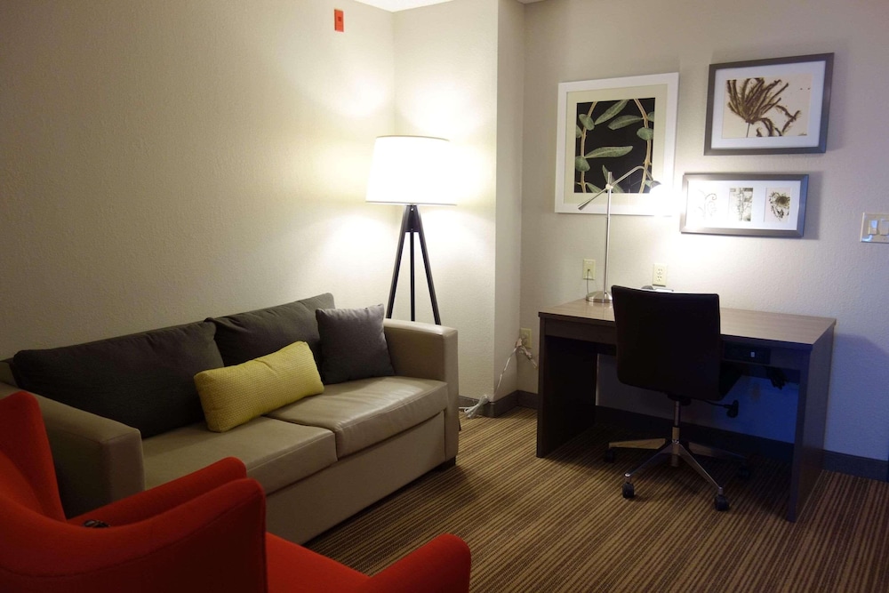 Country Inn Suites By Radisson Mason City Ia 28/50
