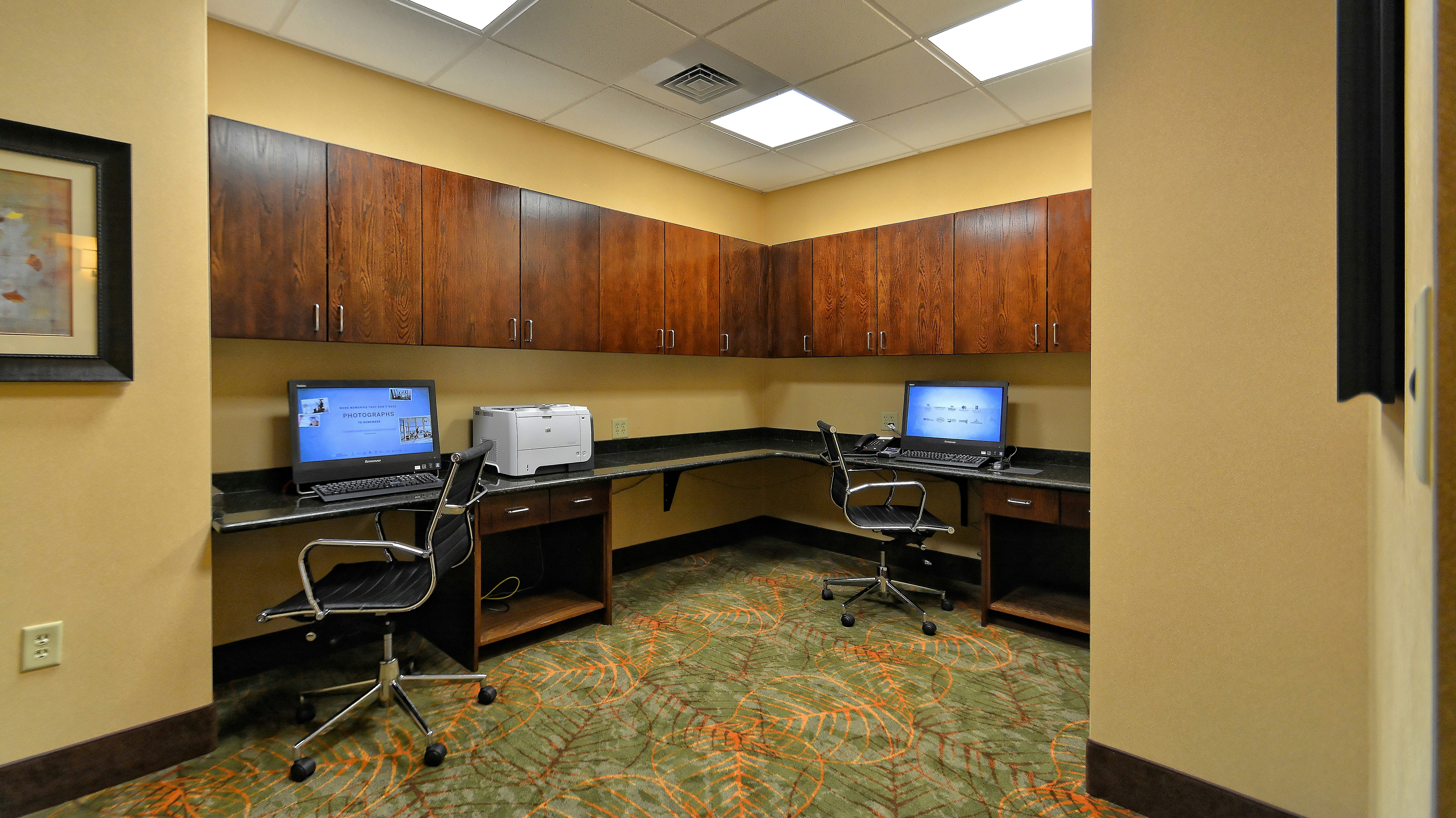 Hampton Inn Geneseo 40/54