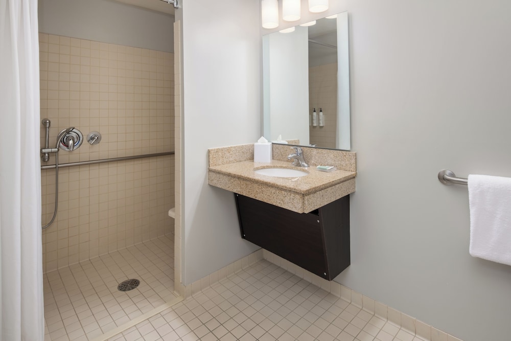 جناح بسريرين مزدوجين بغرفتي نوم، TownePlace Suites by Marriott Lancaster 8/8