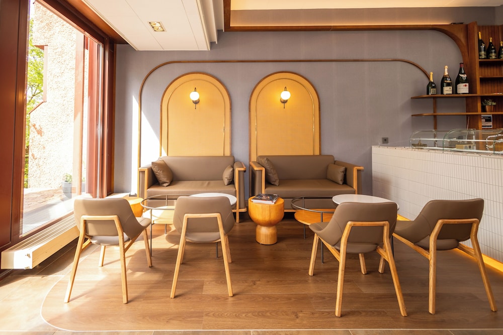 Ramada by Wyndham Baden du Parc 54/74