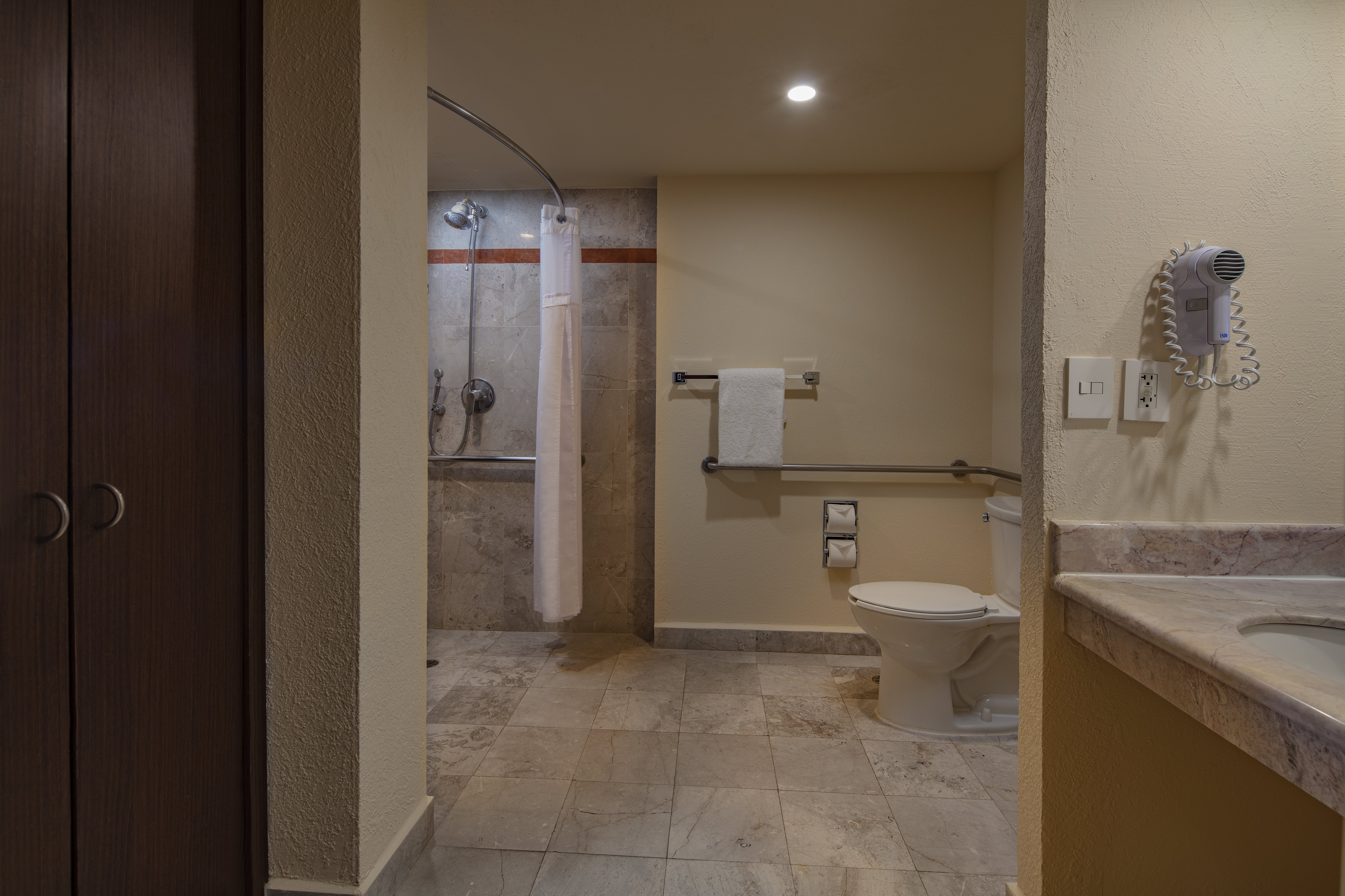 Holiday Inn Puebla La Noria 75/77
