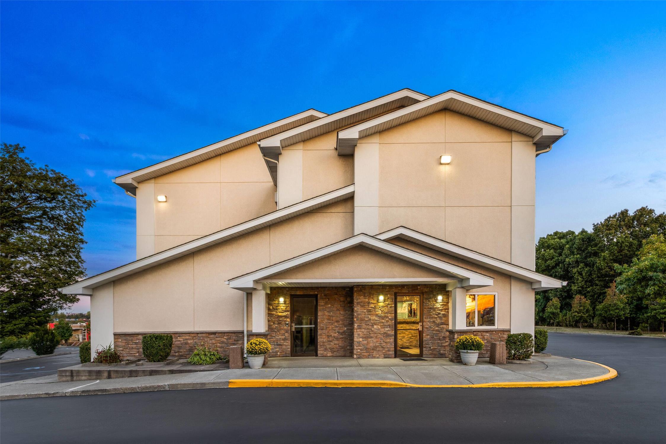 Super 8 by Wyndham Latham/Albany Airport 3/36