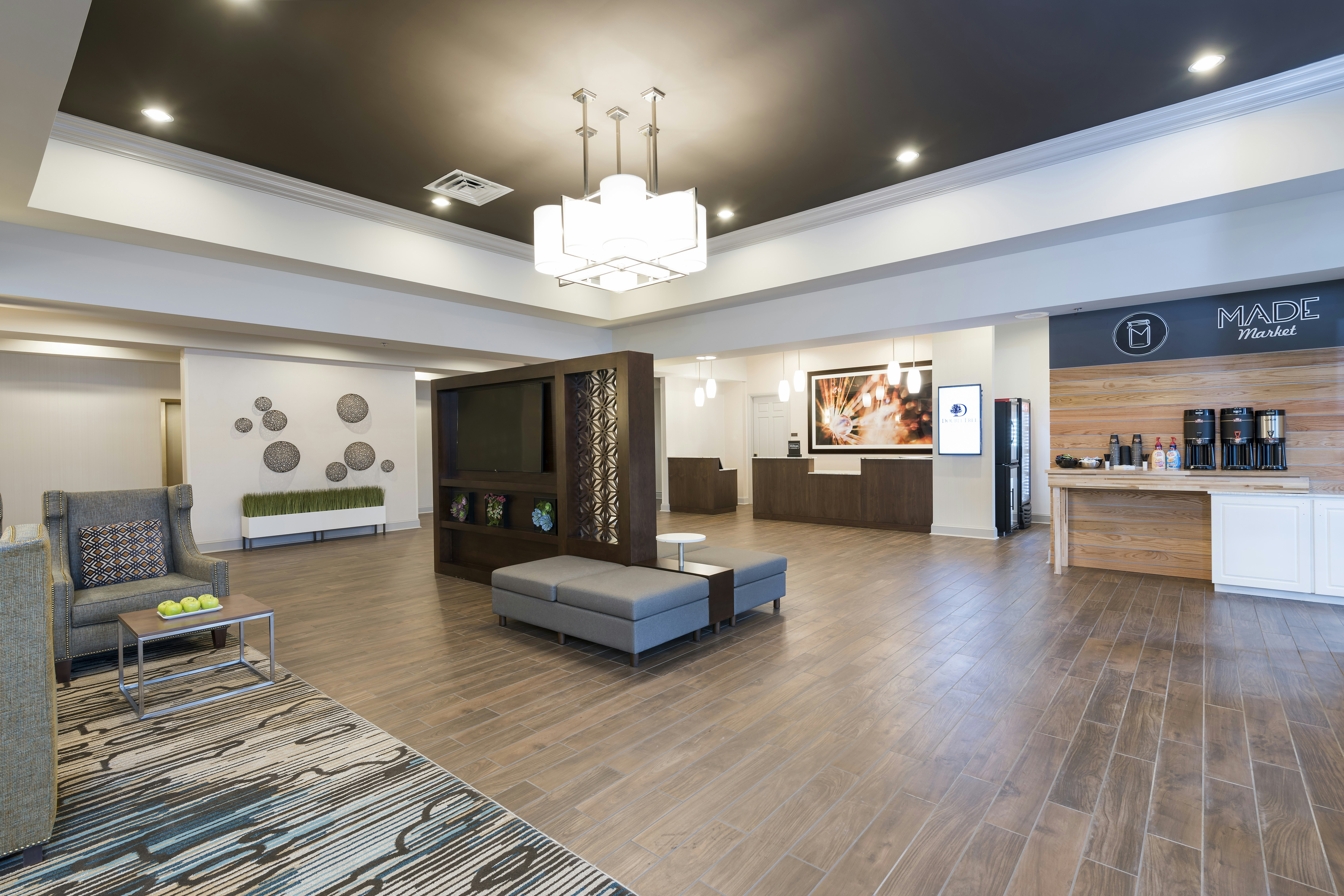 Doubletree By Hilton Pleasant Prairie Kenosha 6/48