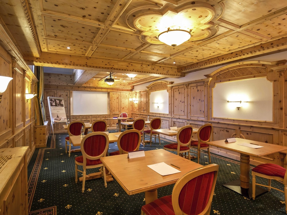 Mercure Sighisoara Binderbubi Hotel And Spa 79/83