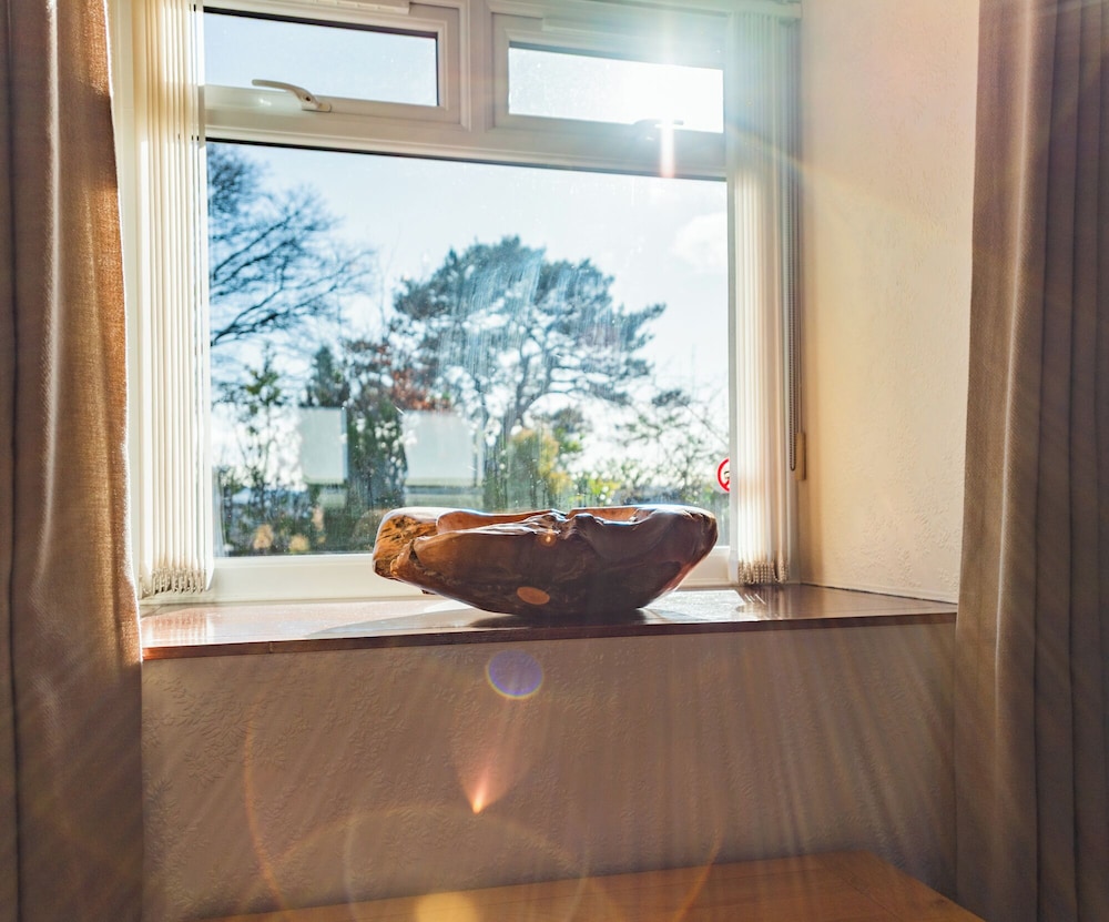 Darwin Cottage Self Catering In Elgin 2/50