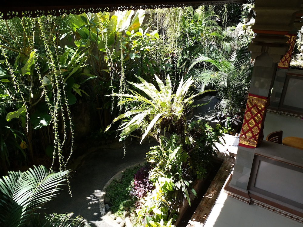 Praety Home Stay 35/40