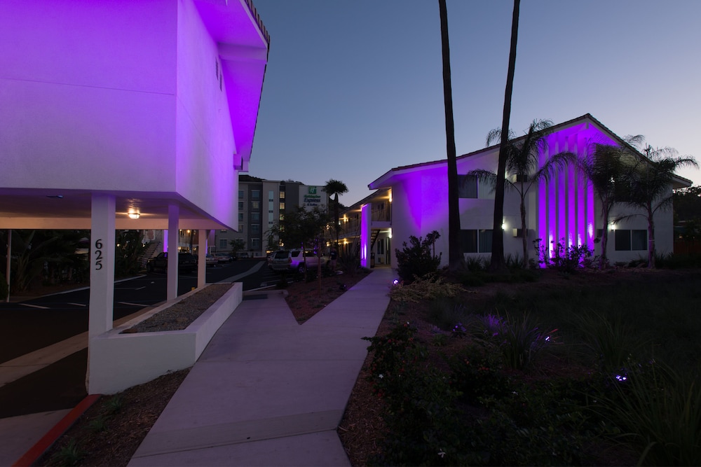 Hotel Iris San Diego 15/45