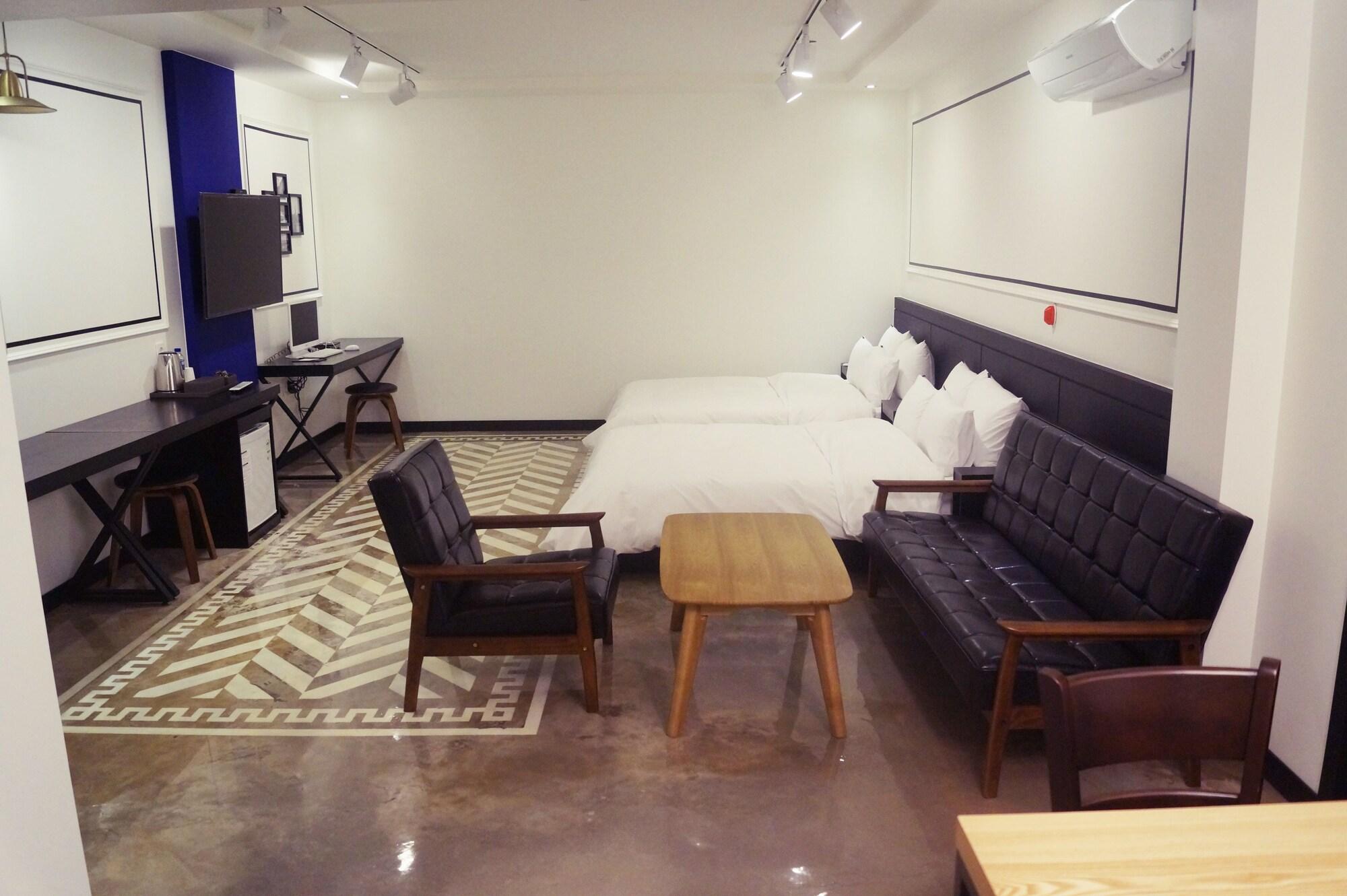 Design Hotel Xym 35/44