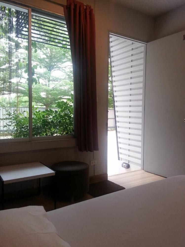 189 RESORT BANGKOK 14/17