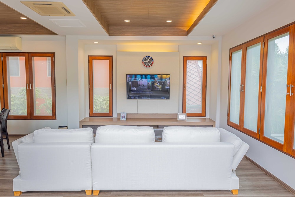 Premium Villa Baan Kinlom Chomlay 27/39
