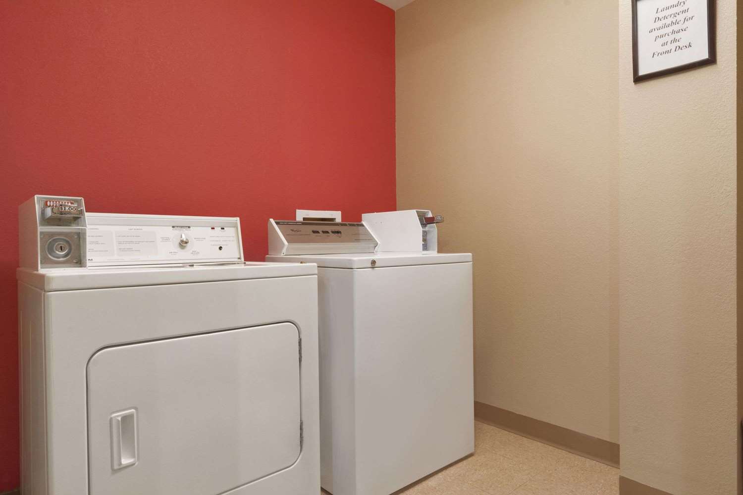 Ramada By Wyndham Raleigh 7/30