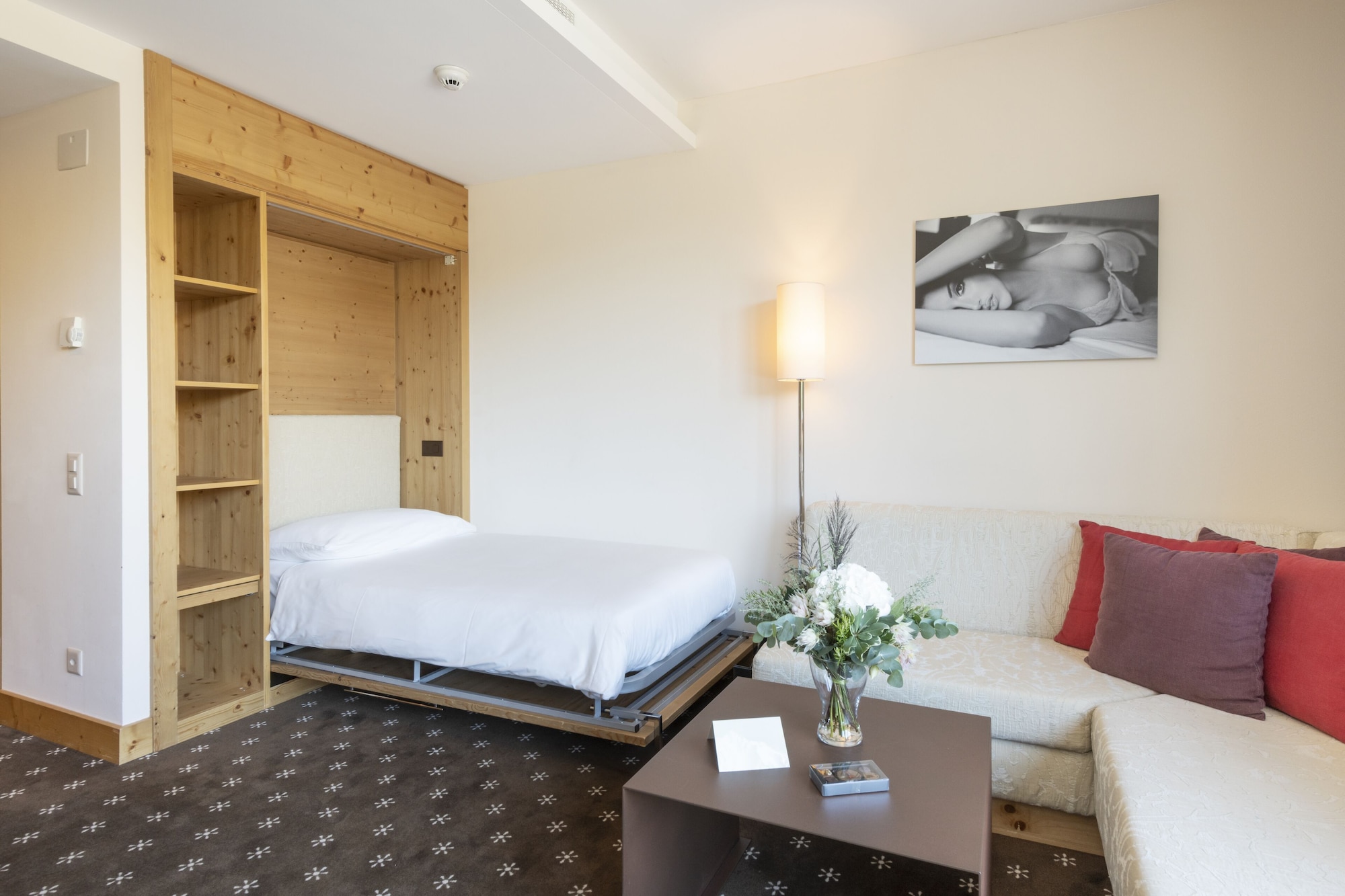 Alpine, Junior Suite, King Bed، Nira Alpina 4/8