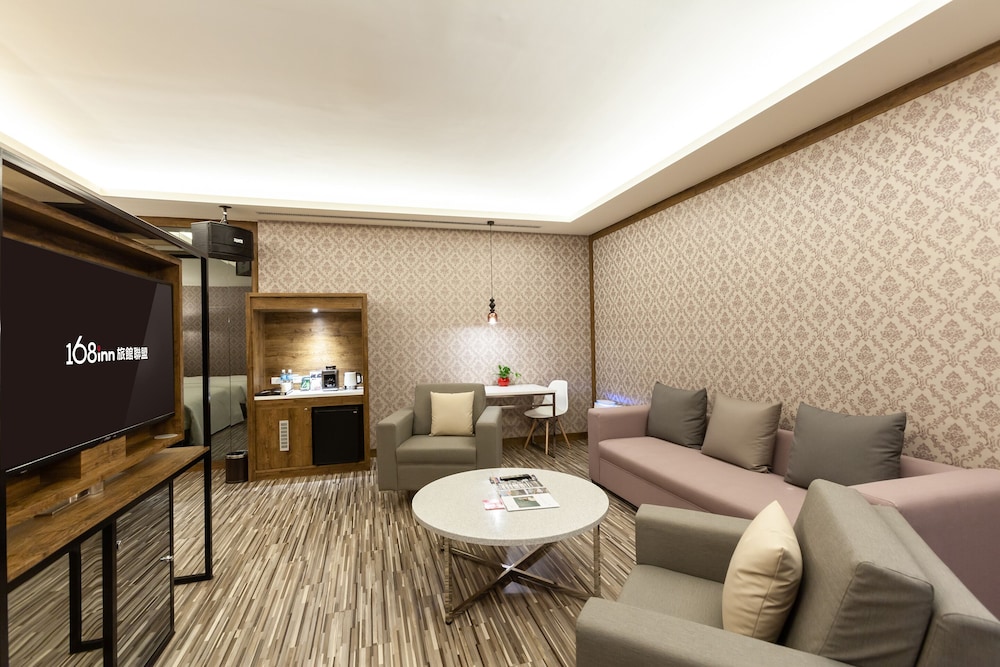 Six Star Motel-Zhongli 30/40