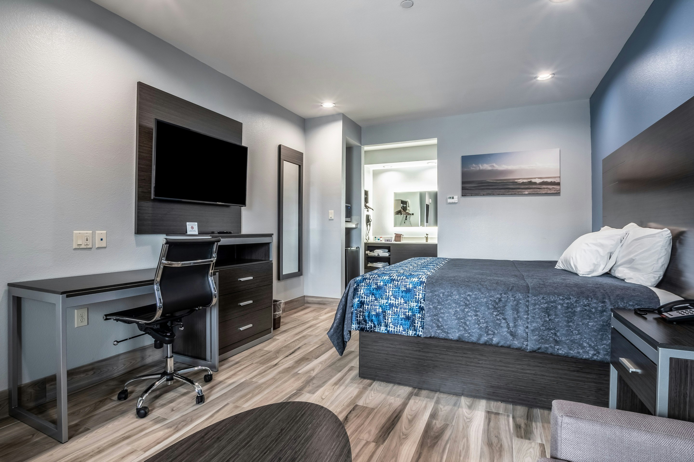 Scottish Inns and Suites Katy TX 18/24
