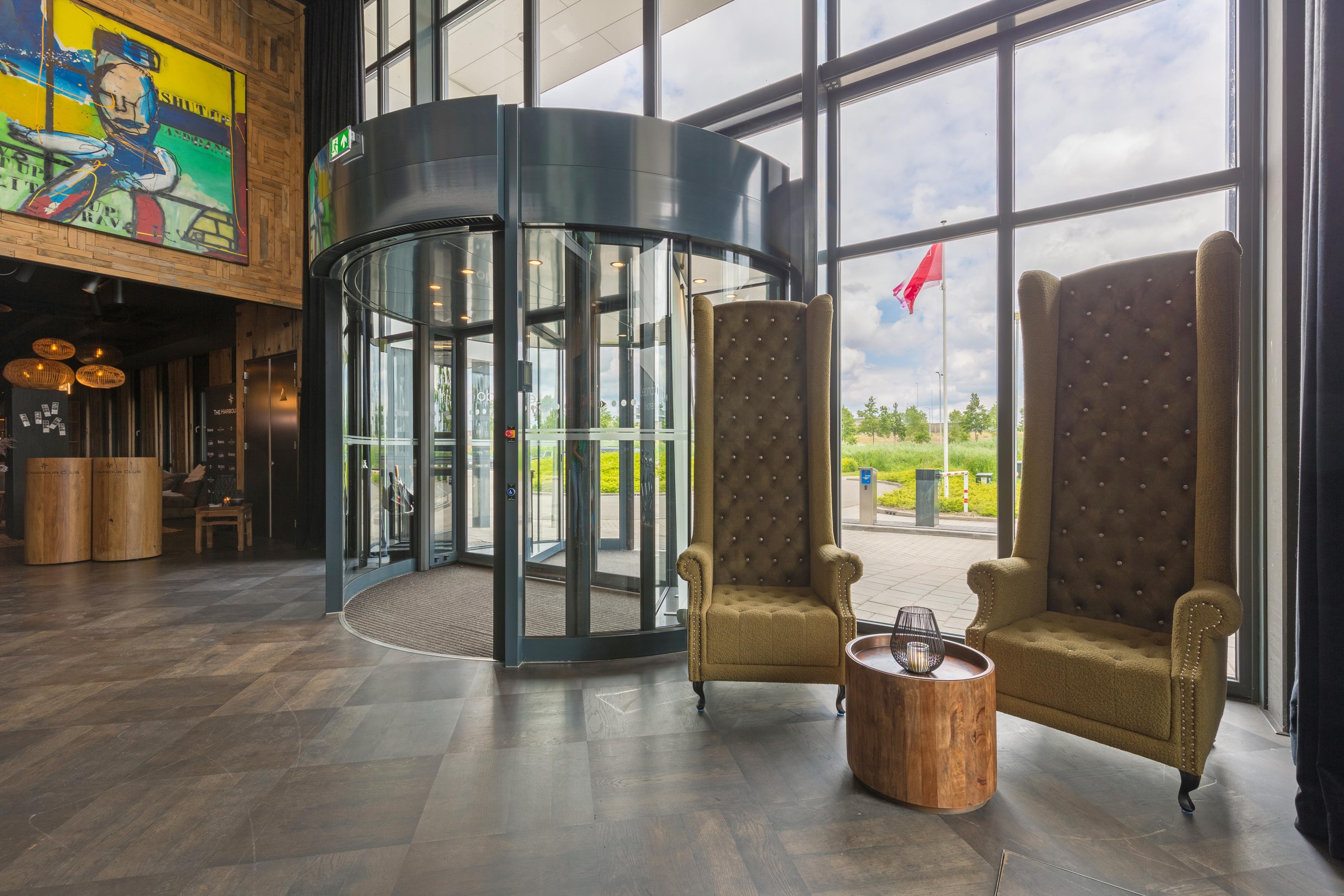 Lobby at Leonardo Hotel Vinkeveen Amsterdam, VINKEVEEN