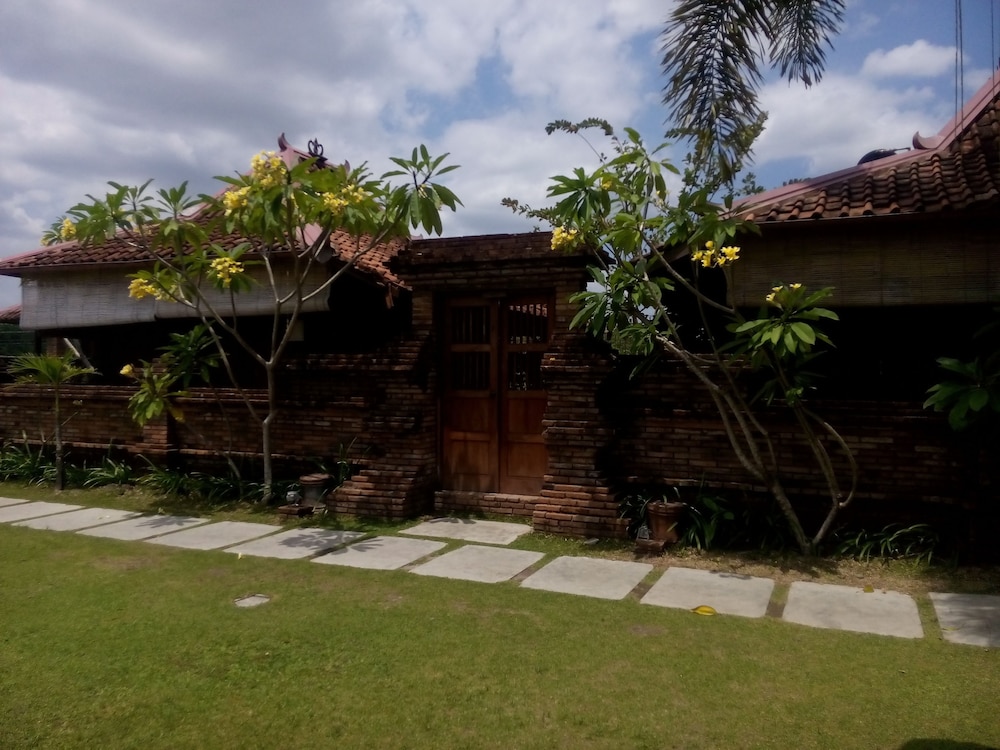 Tembi Rumah Budaya 41/50