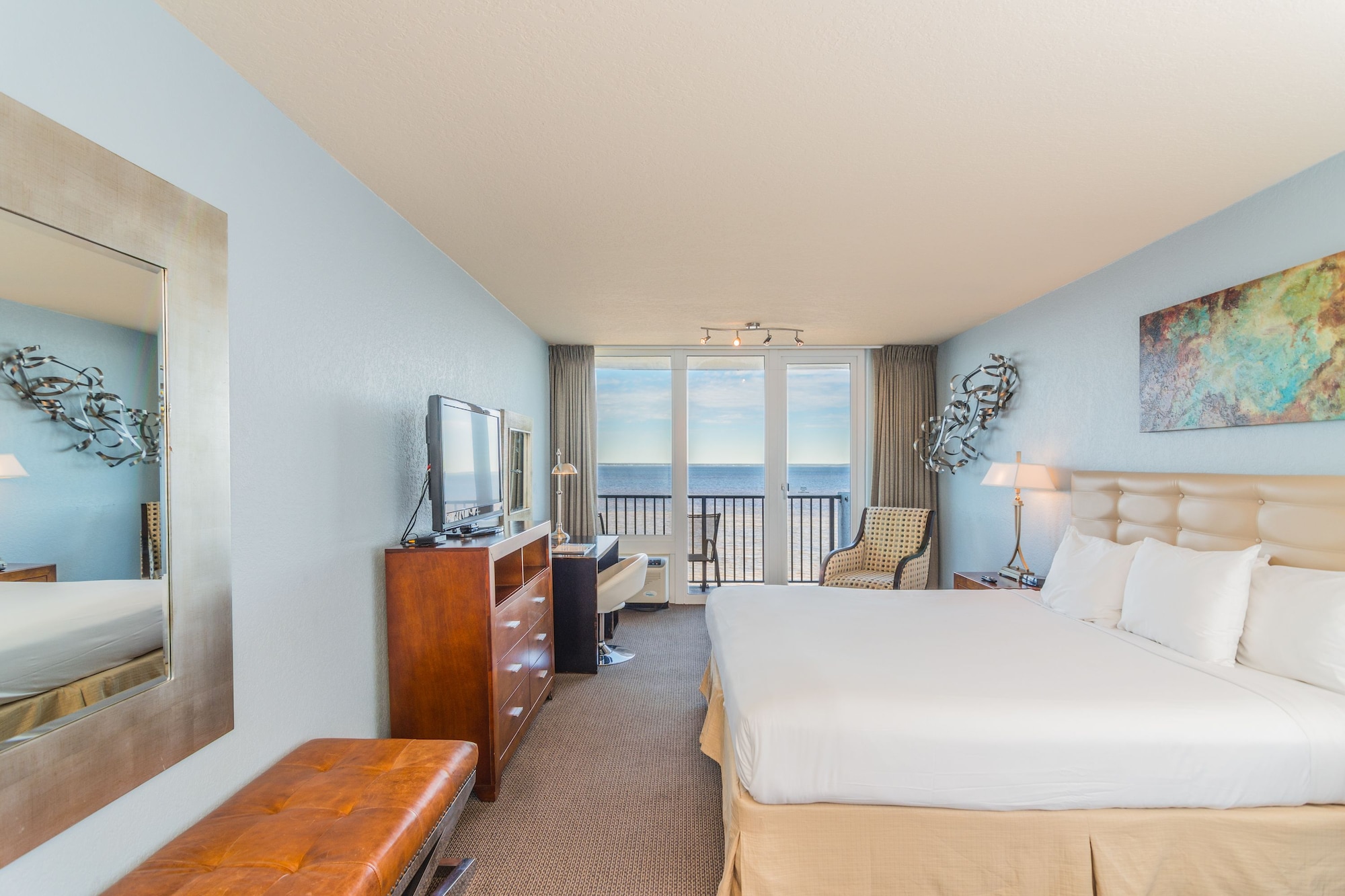 Studio, King Bed, Bay View, Bay Side