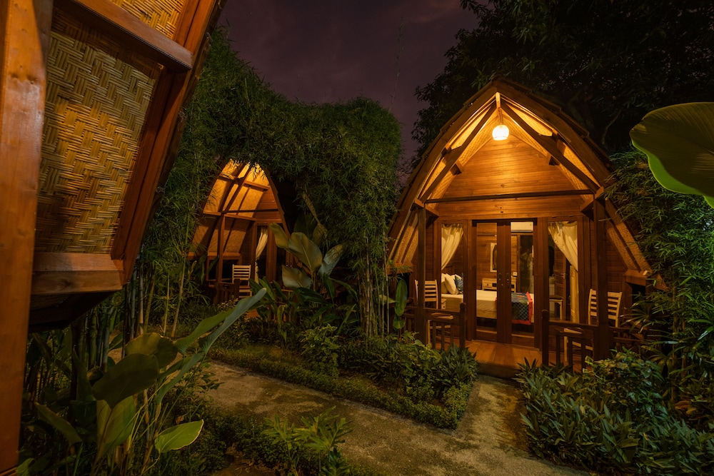 Kubu Kak Dudung Villas 13/52