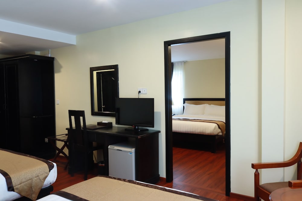 Ramada by Wyndham Phnom Penh Central 34/38