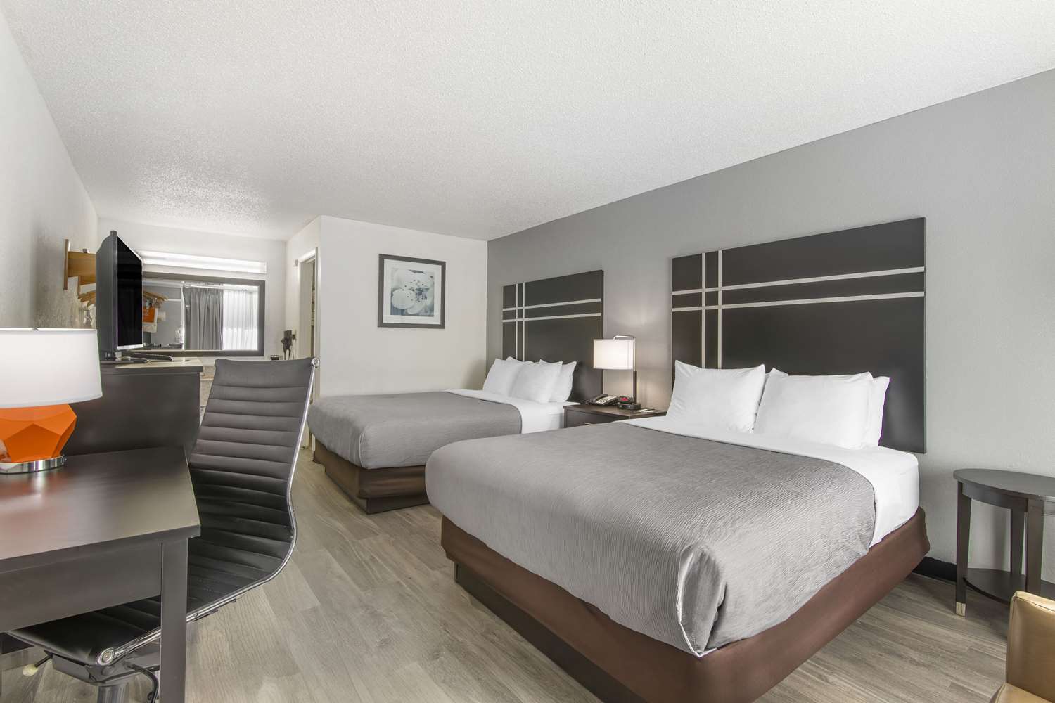 غرفة بسريرين كوين للمدخنين، Quality Inn & Suites Hardeeville - Savannah North 2/3