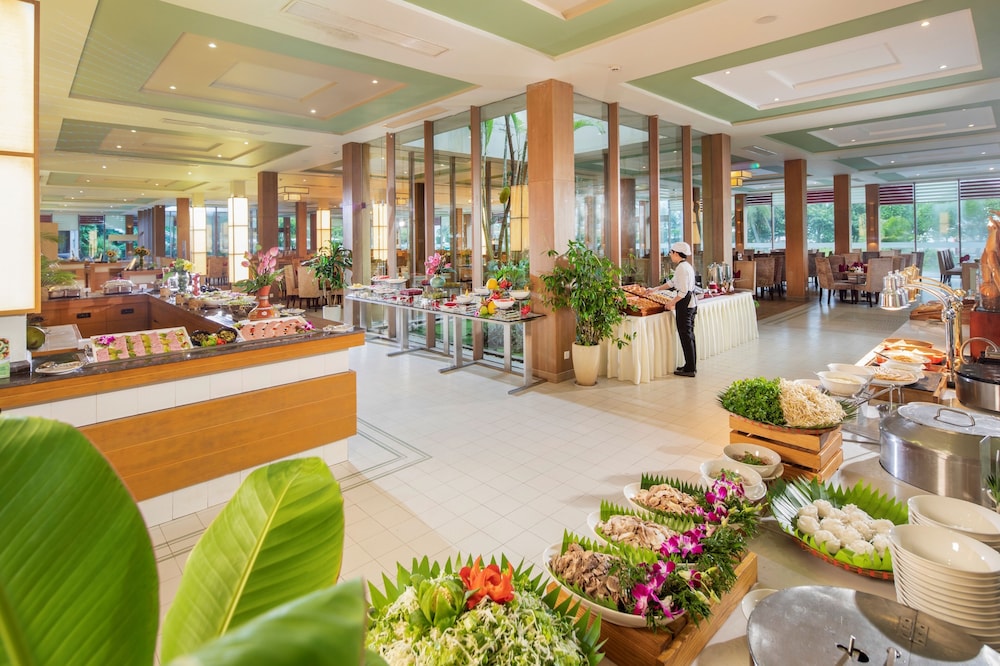 Flc Luxury Hotel Samson 7/69