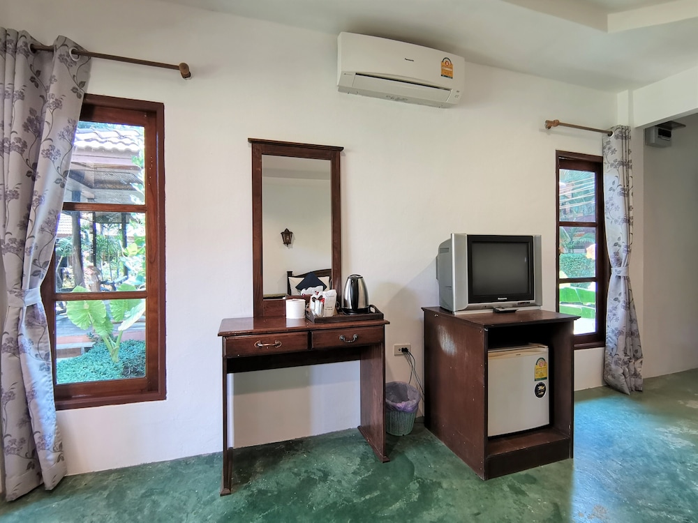 Lanta White Rock Resort Koh 47/69