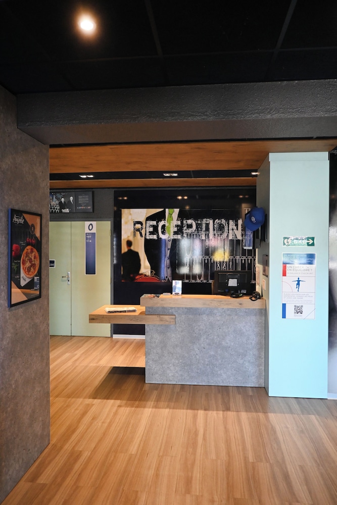 Ibis Budget Laval 15/67
