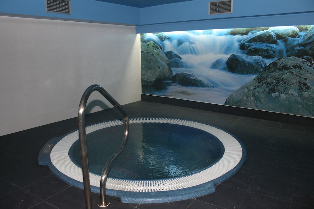 Hotel Spa Arha 26/40