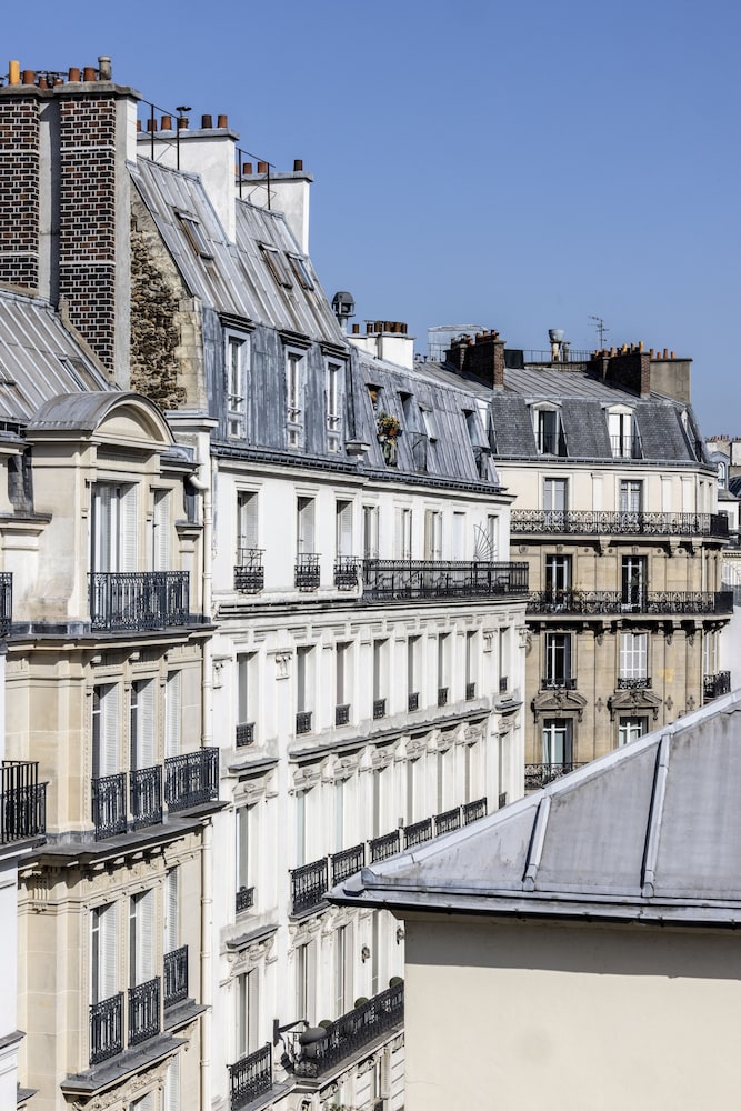Hotel Ernest in PARIS