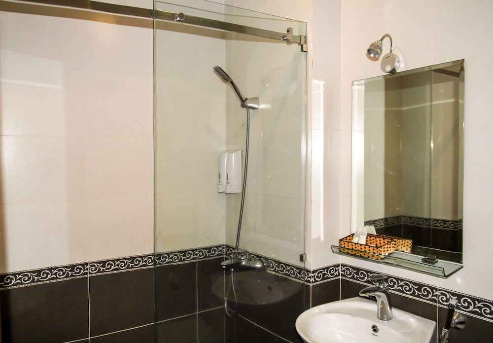 SAZI Erato Hotel - Free Airport & Breakfast 36/39