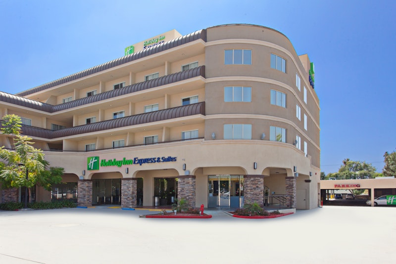 Holiday Inn Express Hotel Suites Pasadena Colorado Boulevard 3/59