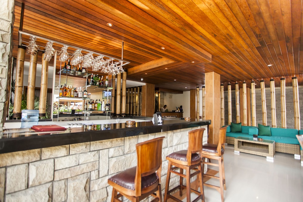 Satriya Cottage 64/82