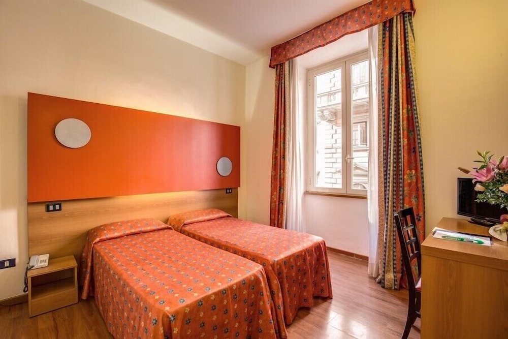 Hotel San Remo 28/63