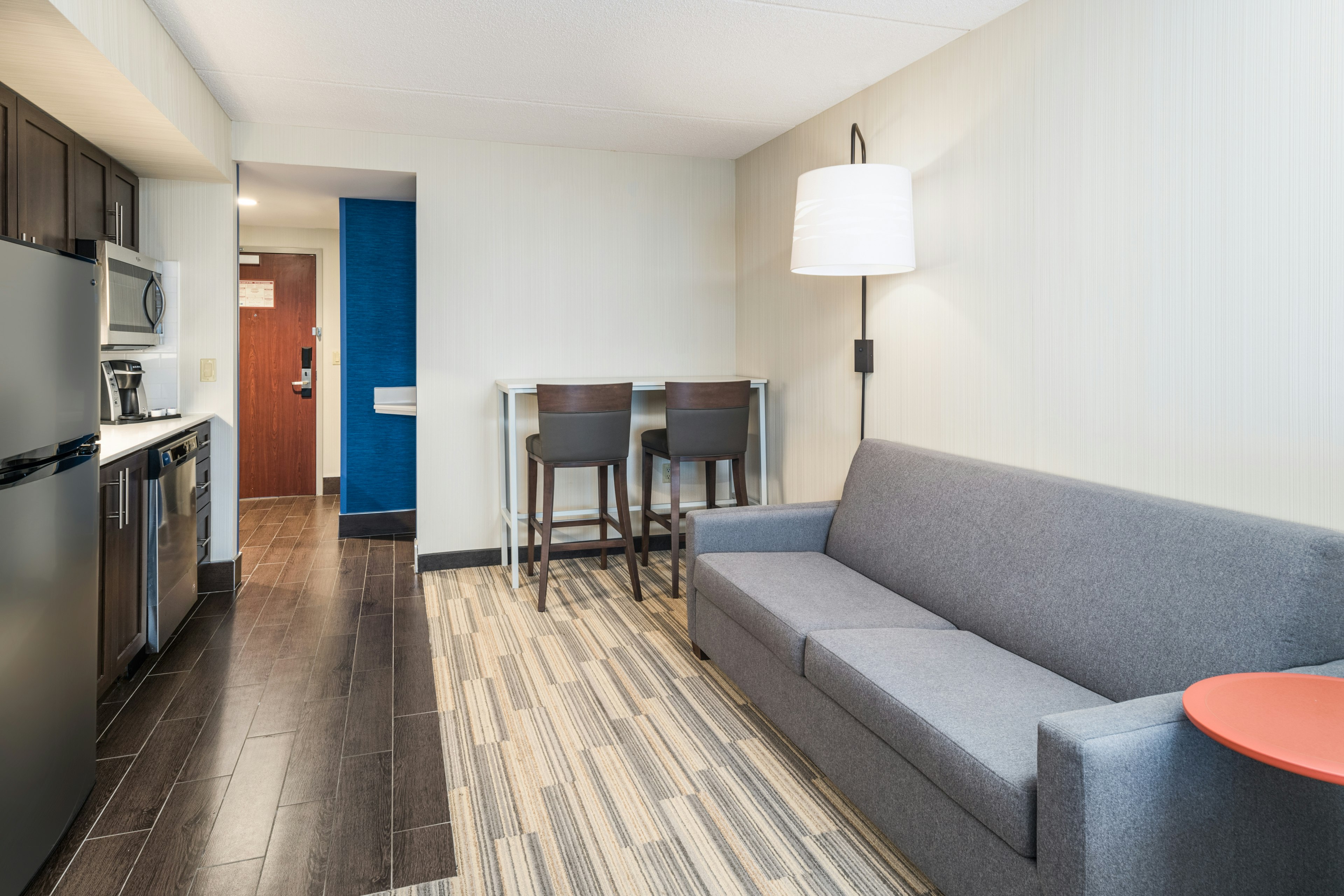 Holiday Inn Express Milton 30/57